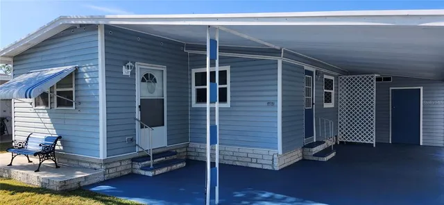 a view of front door and porch