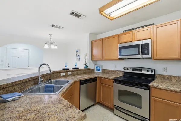 $189,900 | 7323 Snowden Road, Unit 1304, San Antonio, TX 78229