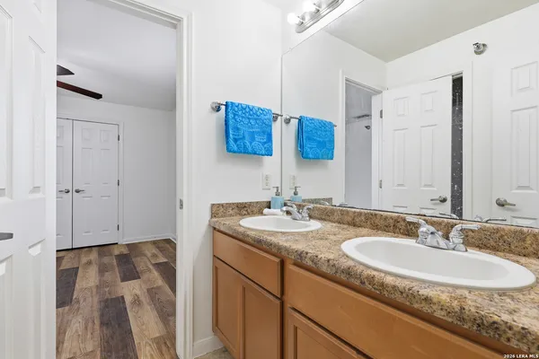 $189,900 | 7323 Snowden Road, Unit 1304, San Antonio, TX 78229