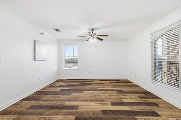 $189,900 | 7323 Snowden Road, Unit 1304, San Antonio, TX 78229