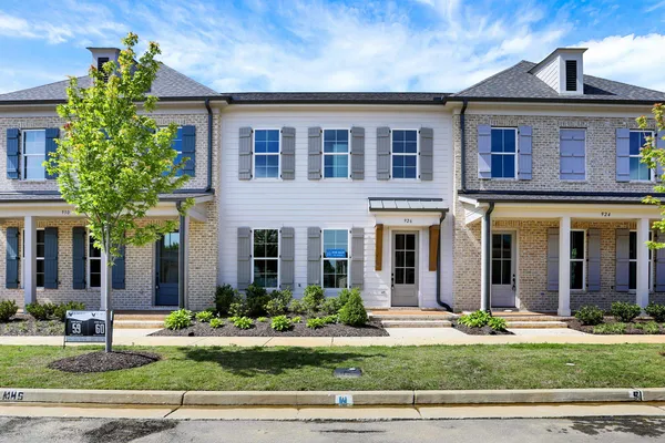 $424,000 | 926 Aldwick Drive, Collierville, TN 38017