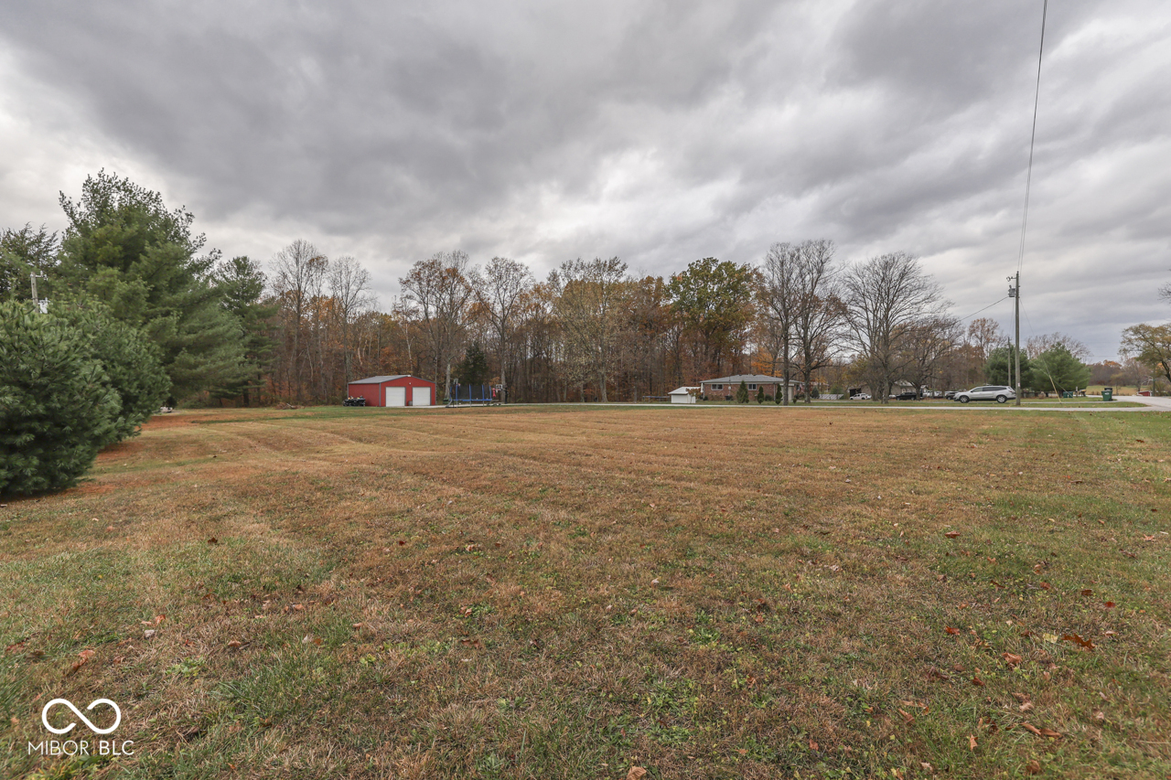 8190 Beech Grove Road Martinsville, IN 46151 - Photo 6 of 38