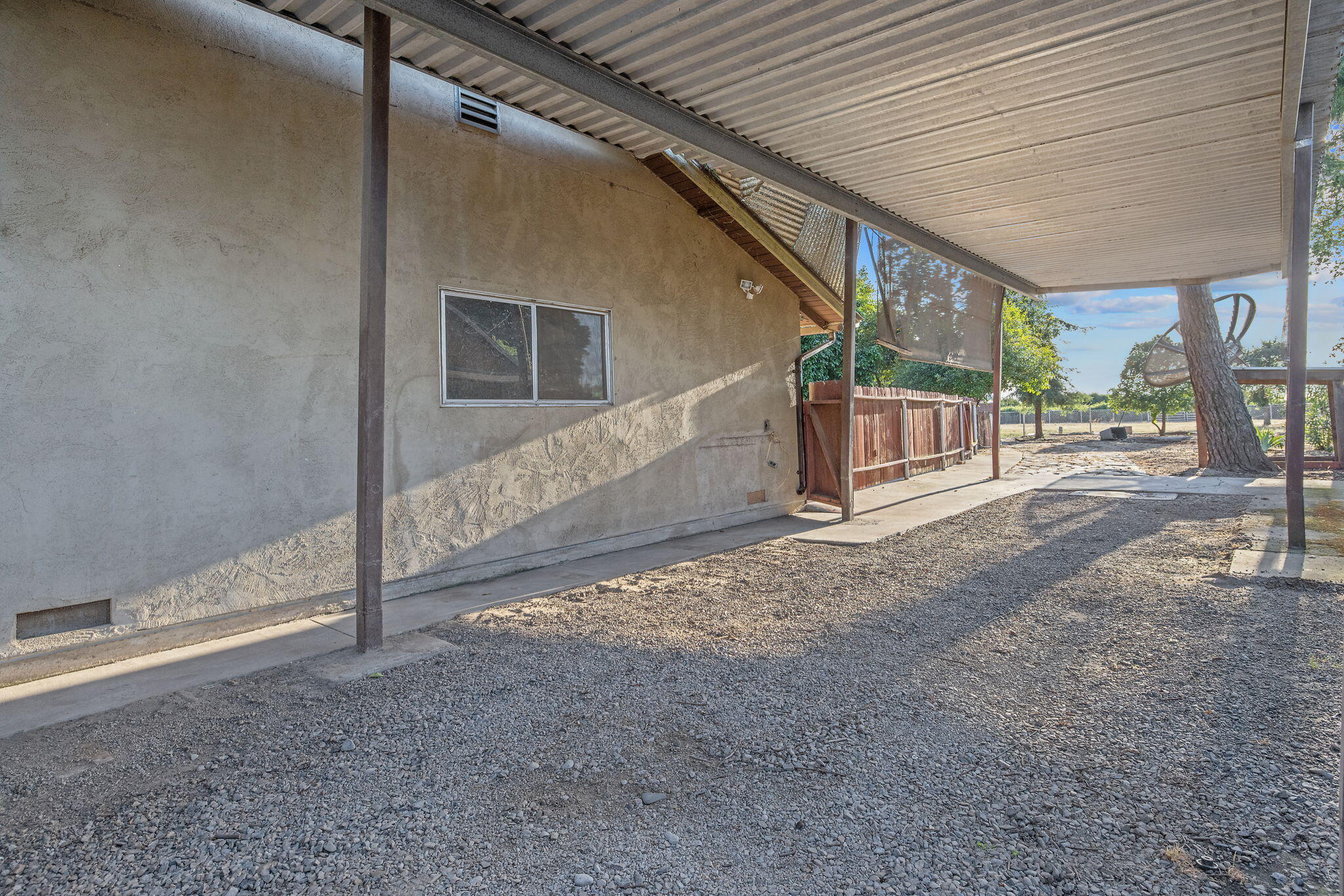 30955 Tower Road Visalia, CA 93292 - Photo 51 of 65 42-web-or-mls-713A5710