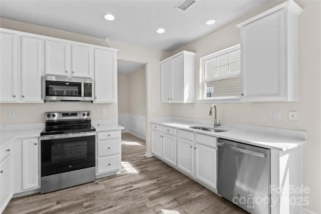 $429,000 | 6118 Colonial Garden Drive, Unit 213, Huntersville, NC 28078