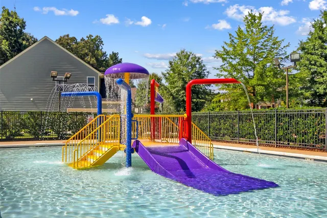 $429,000 | 6118 Colonial Garden Drive, Unit 213, Huntersville, NC 28078