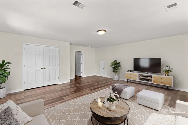 $429,000 | 6118 Colonial Garden Drive, Unit 213, Huntersville, NC 28078