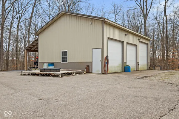 $895,000 | 6817 Siebert Trail, Nineveh, IN 46164