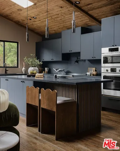 $2,450,000 | 12406 La Maida Street, Valley Village, CA 91607