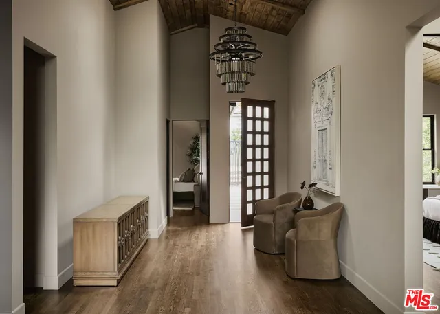 $2,450,000 | 12406 La Maida Street, Valley Village, CA 91607