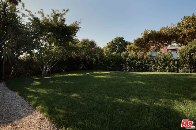 $2,450,000 | 12406 La Maida Street, Valley Village, CA 91607