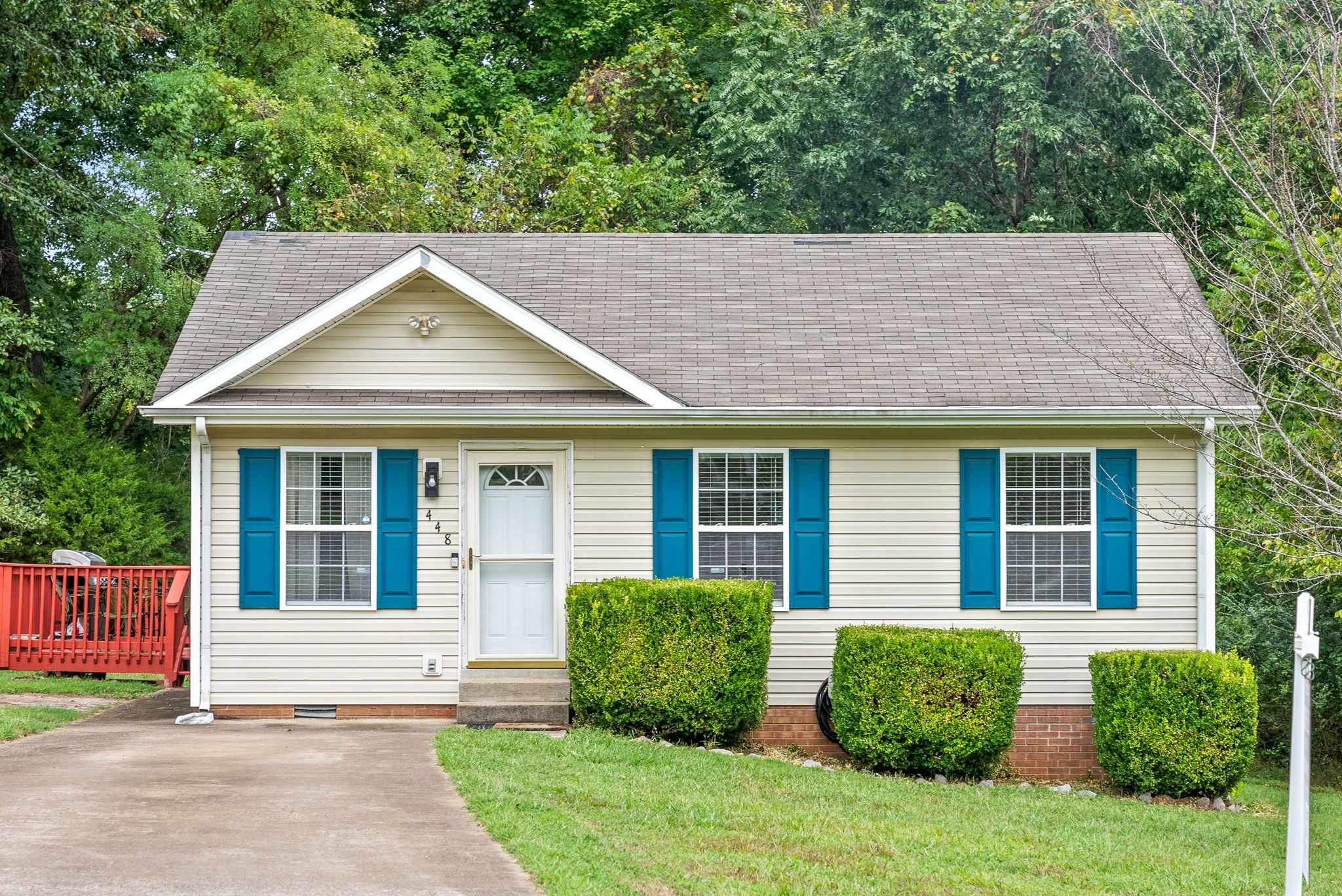 448 Victory Road Clarksville, TN 37042 - Photo 1 of 28 Gallery Image 1
