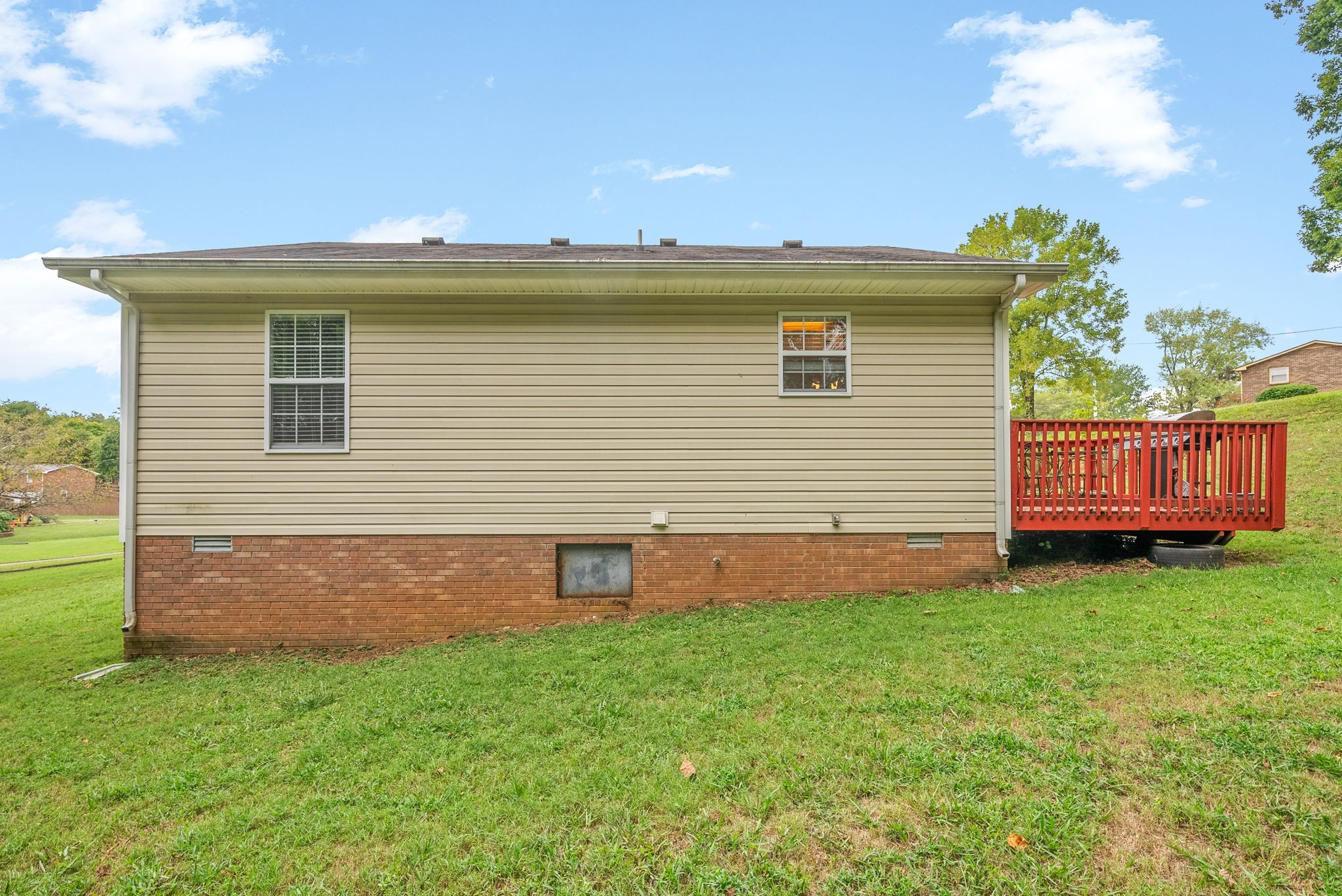 448 Victory Road Clarksville, TN 37042 - Photo 23 of 28 Gallery Image 23