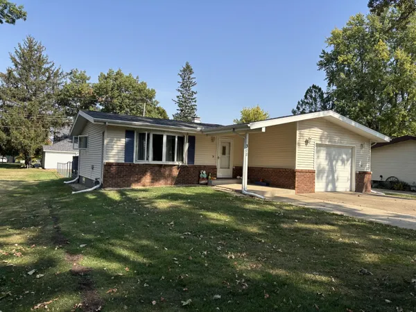 $199,900 | 308 South Street, Granville, IL 61326