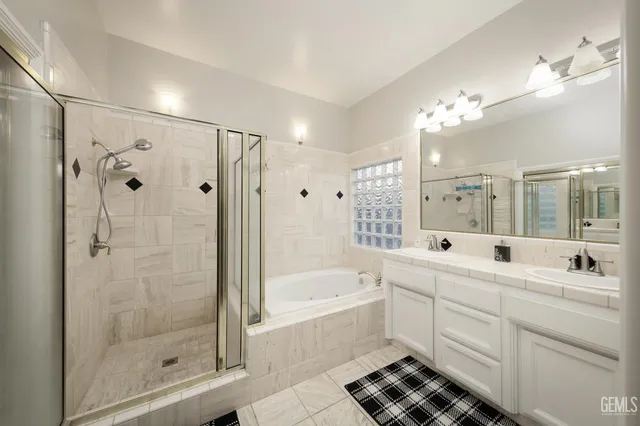 $1,199,000 | Undisclosed Address, Bakersfield, CA 93314