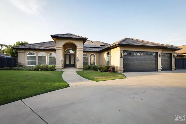$1,199,000 | Undisclosed Address, Bakersfield, CA 93314