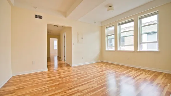 $2,500 | 39 Bishop Joe L. Smith Way, Unit 5, Boston, MA 02121
