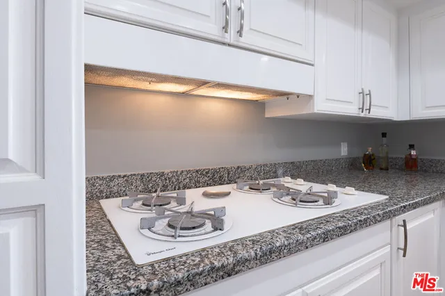 $949,950 | 8559 Alcott Street, Unit 301, Los Angeles, CA 90035