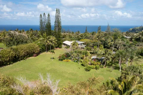 $2,325,000 | 453 North Honokala Road, Haiku, HI 96708
