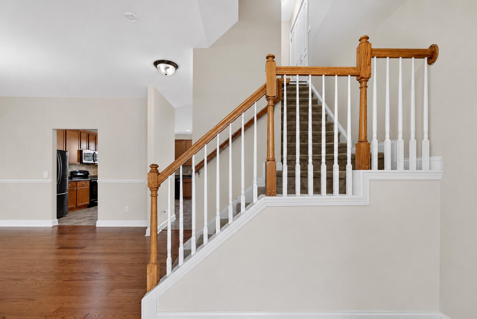152 Spindle Way Goose Creek, SC 29445 - Photo 3 of 26