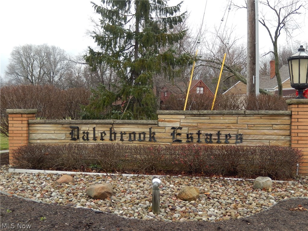 8226 Dalebrook Road Independence, OH 44131 - Photo 12 of 12 Welcome to Dalebrook Estates