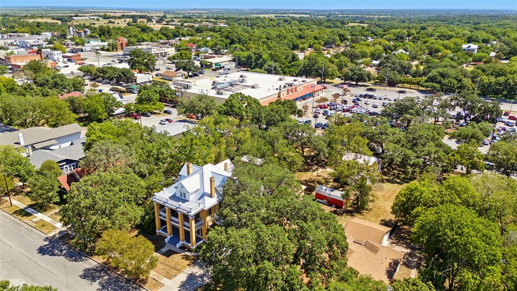 504 South Main Street Lockhart, TX 78644 - Photo 32 of 40
