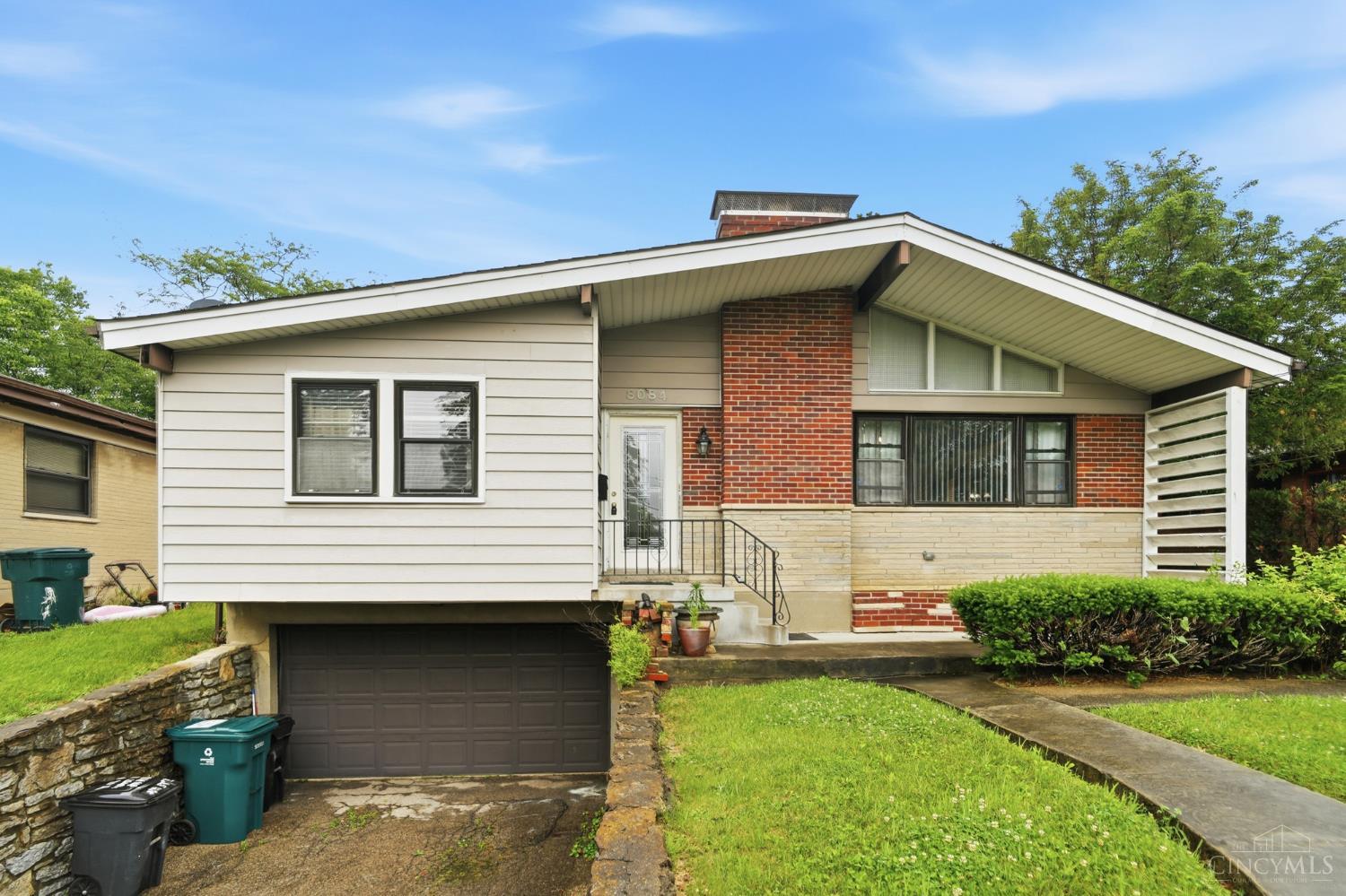 8084 Stillwell Road Cincinnati, OH 45237 - Photo 35 of 53