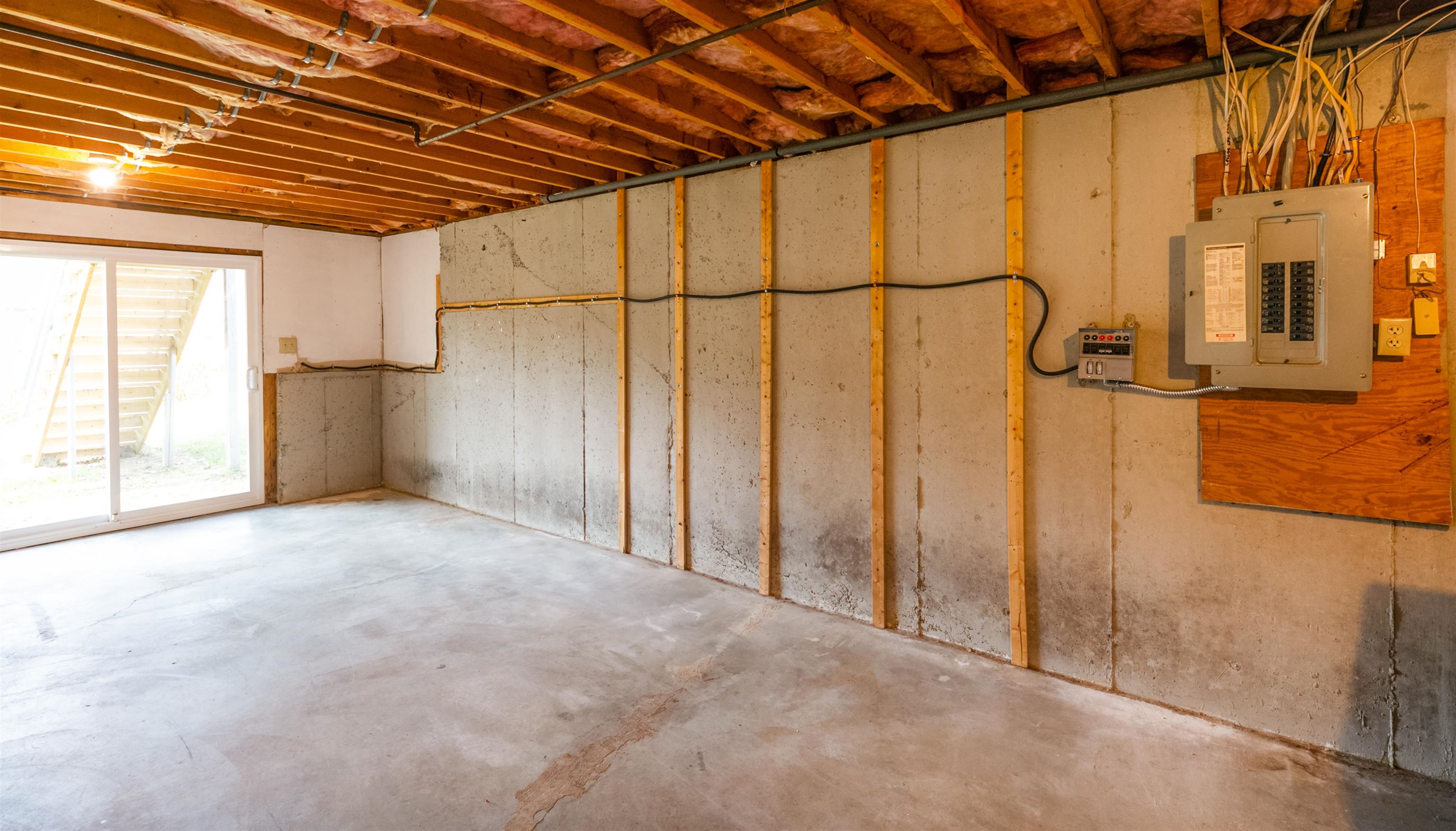 54 Dale Road, Unit B Hooksett, NH 03106 - Photo 32 of 40