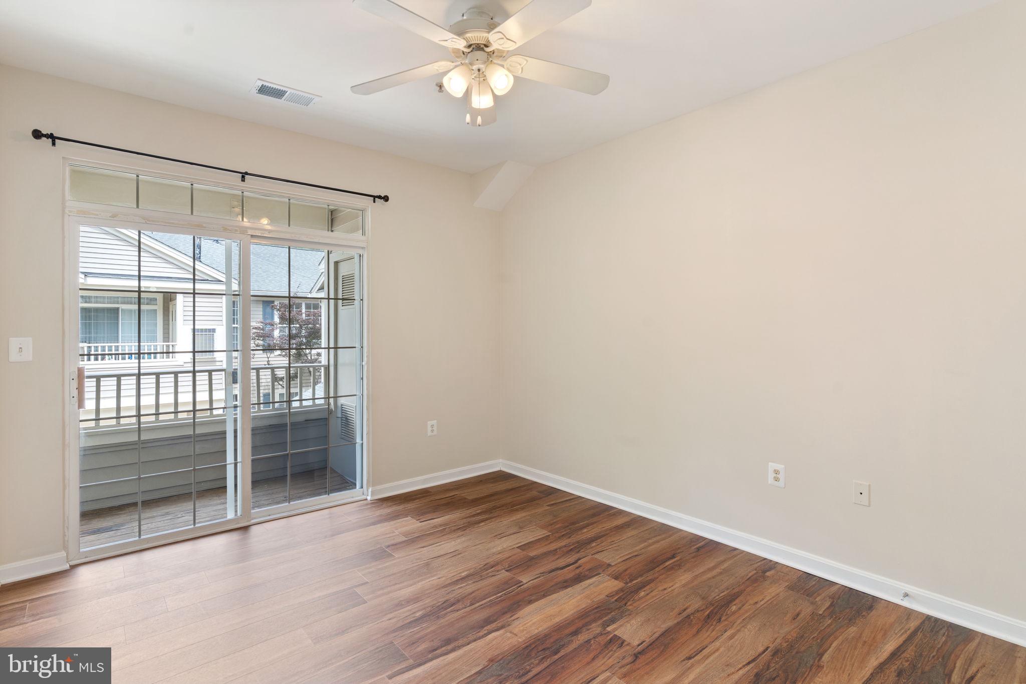 11400 R Windleaf Court, Unit 46 Reston, VA 20194 - Photo 21 of 36