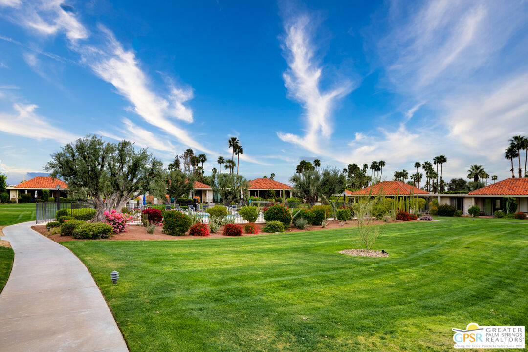 674 North Vallarta Cir  