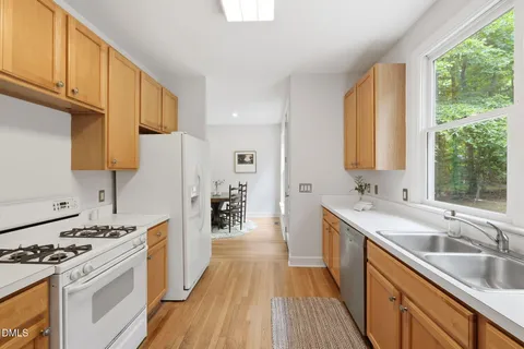 $619,000 | 1615 Meadow Lane, Chapel Hill, NC 27516