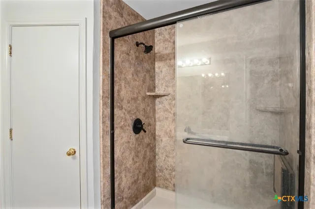 $1,800 | 1815 Liberty Hill Drive, Belton, TX 76513