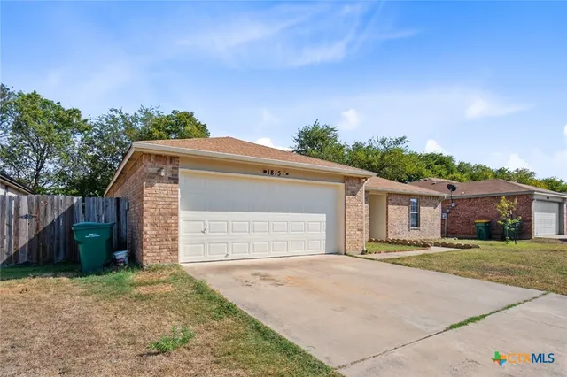 $1,800 | 1815 Liberty Hill Drive, Belton, TX 76513