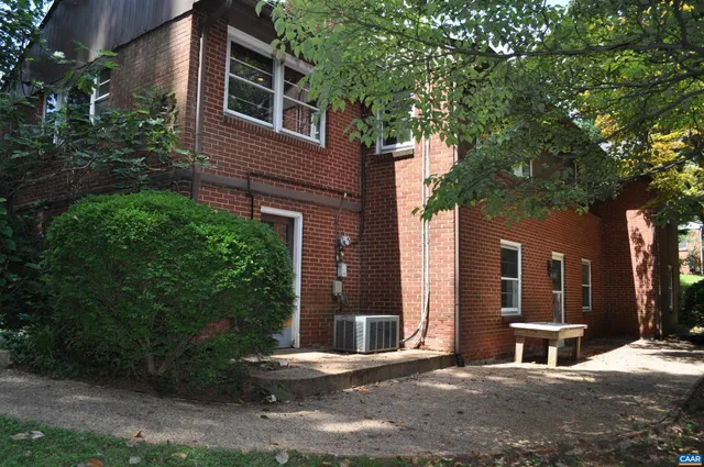 $2,300 | 721 Lyons Avenue, Charlottesville, VA 22902