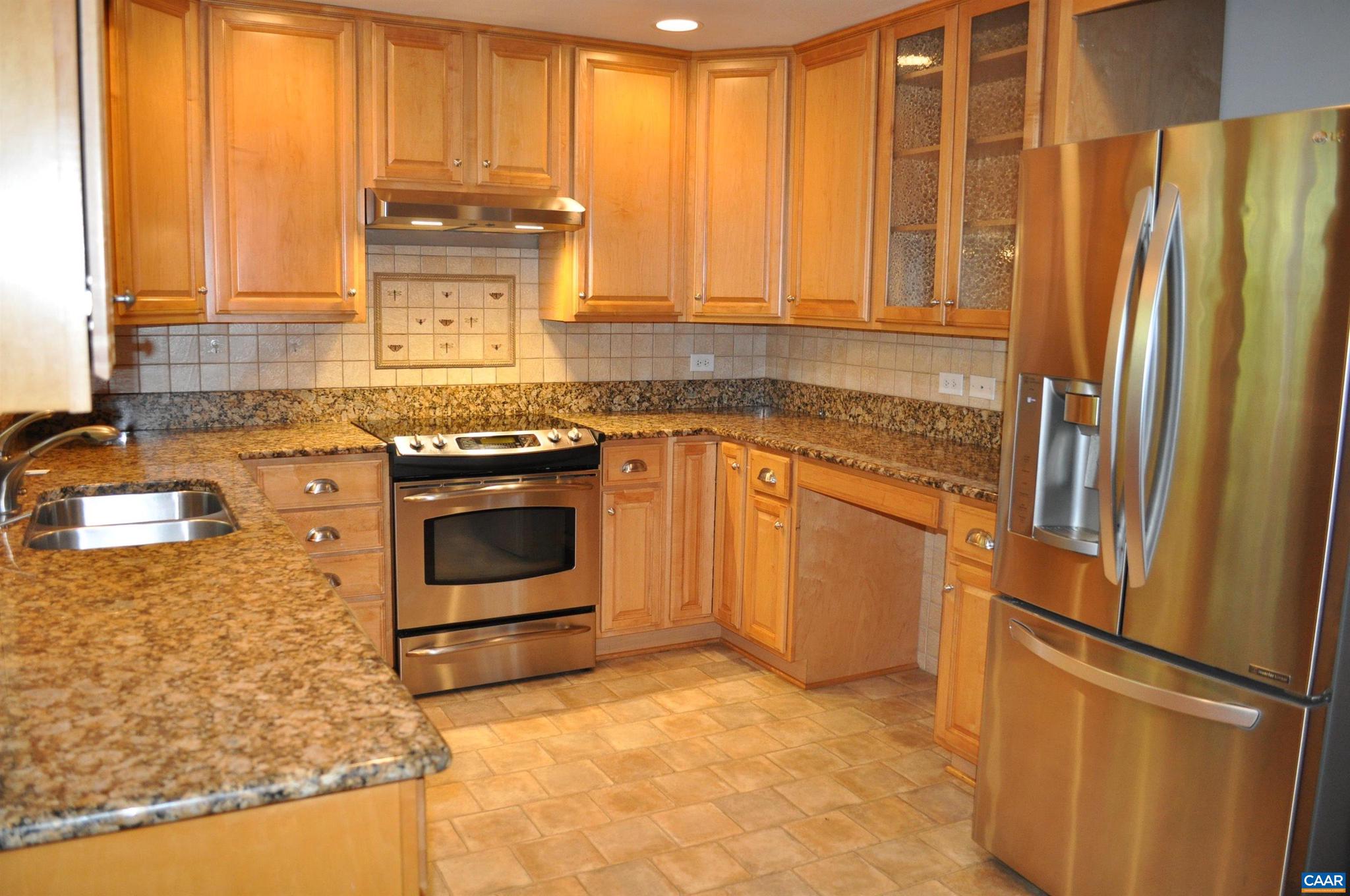 721 Lyons Avenue Charlottesville, VA 22902 - Photo 4 of 22