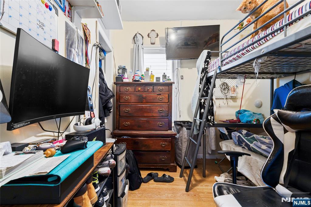 183 Walnut Street Paterson, NJ 07522 - Photo 25 of 40