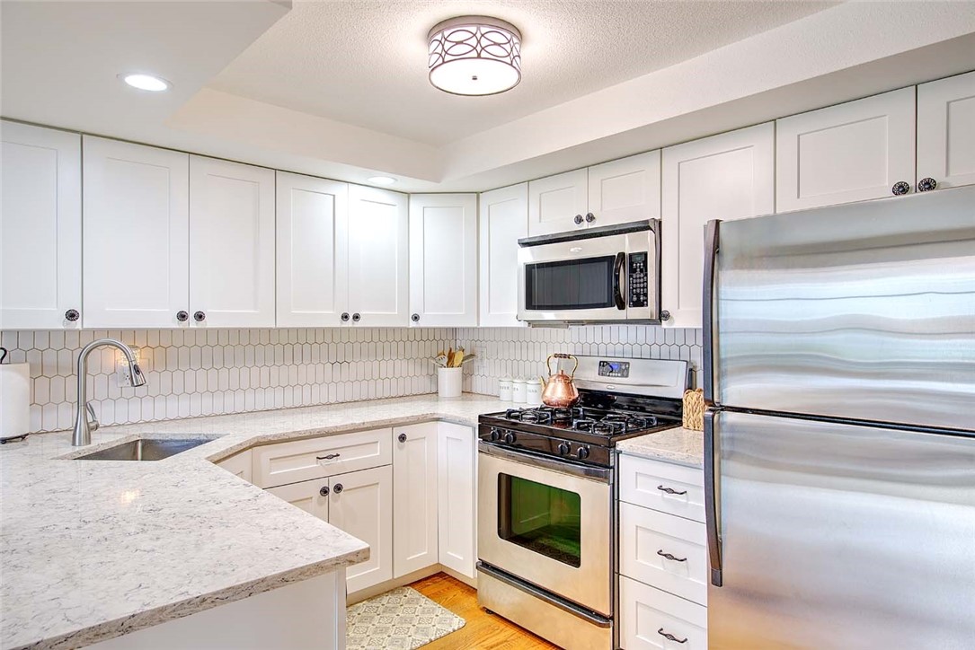 2970 Mendon Road, Unit 17 Cumberland, RI 02864 - Photo 13 of 48 Kitchen