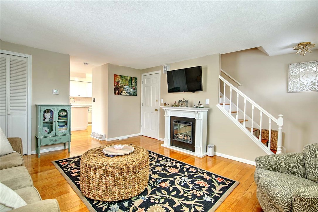 2970 Mendon Road, Unit 17 Cumberland, RI 02864 - Photo 10 of 48 Living Room