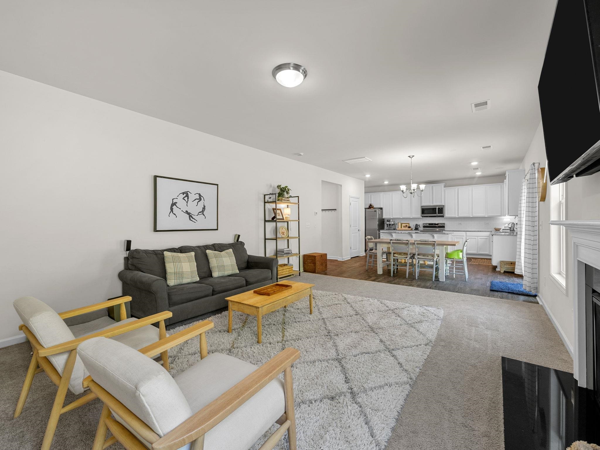 727 Chesterfield Court Boiling Springs, SC 29316 - Photo 10 of 45