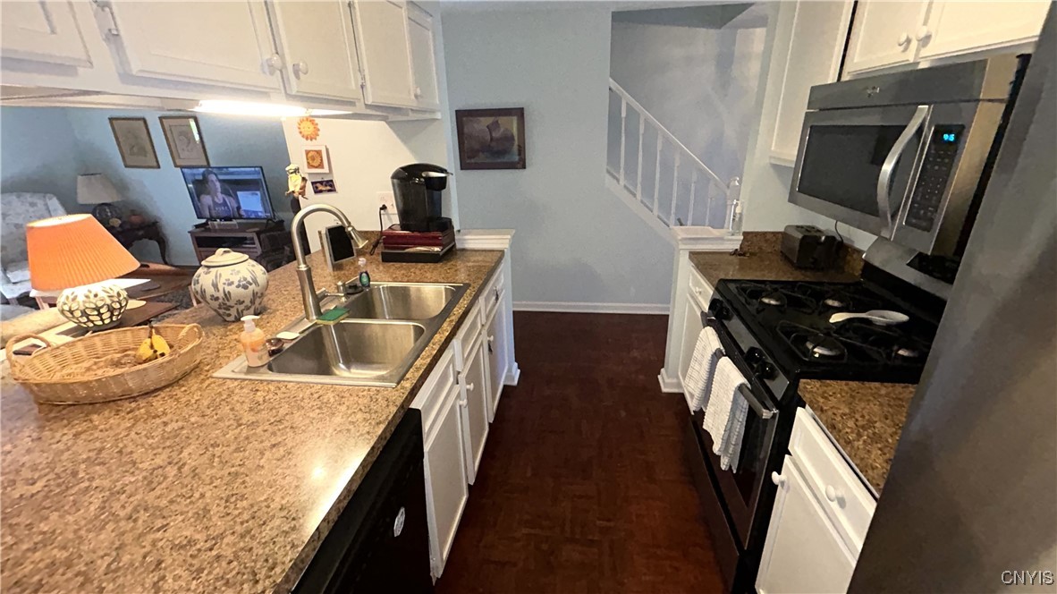 168 Softwind Circle Van Buren, NY 13027 - Photo 6 of 48