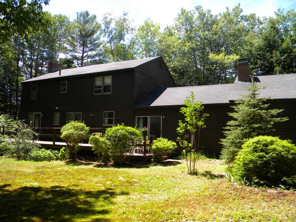 138 Hunter Farm Road Peterborough, NH 03458 - Photo 2 of 12