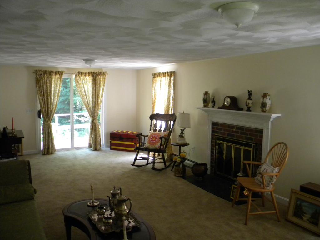 138 Hunter Farm Road Peterborough, NH 03458 - Photo 5 of 12