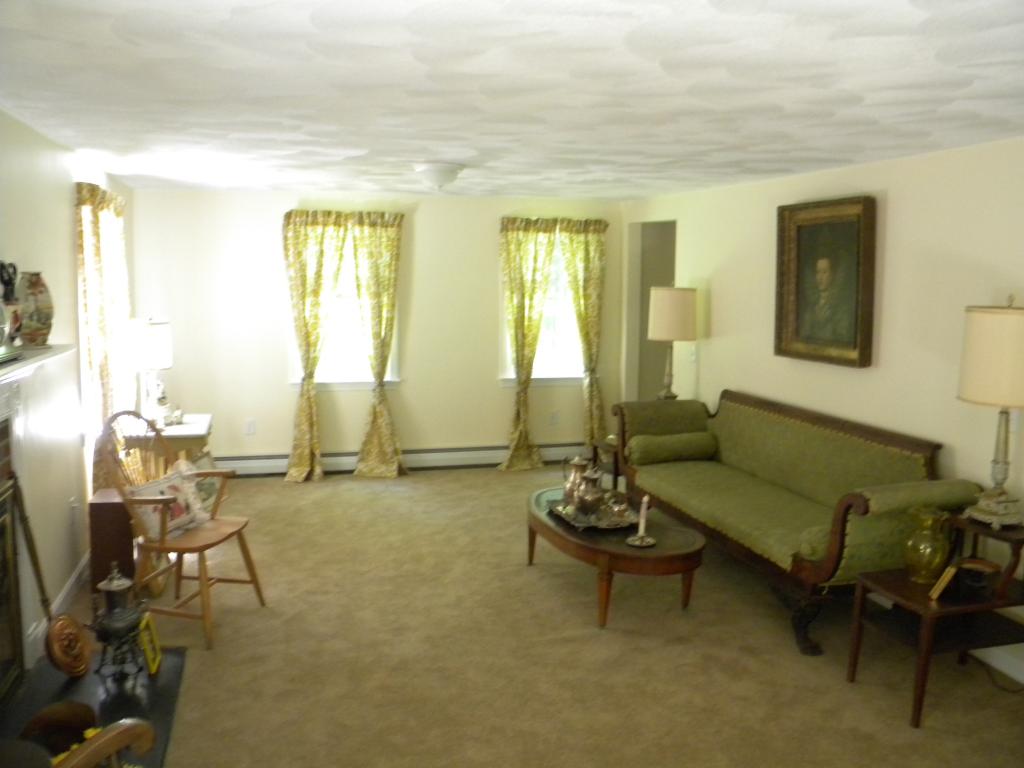 138 Hunter Farm Road Peterborough, NH 03458 - Photo 6 of 12