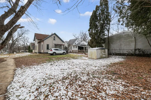 $159,900 | 1400 Mound Avenue, Jackson, MI 49203