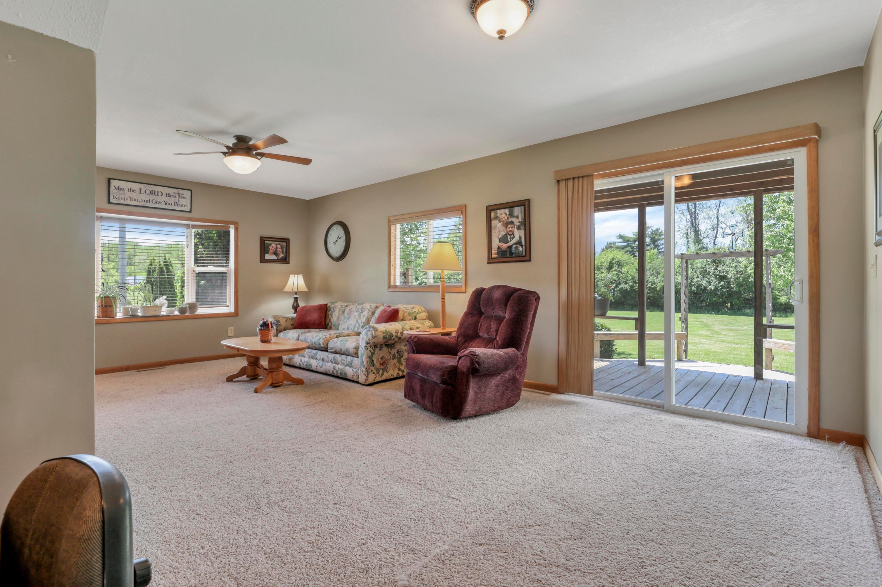11683 Marne Road Newark, OH 43055 - Photo 25 of 65 0N4A1544