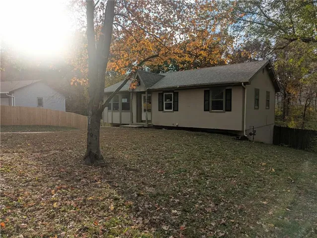 $147,200 | 228 Southeast 101st Road, Warrensburg, MO 64093