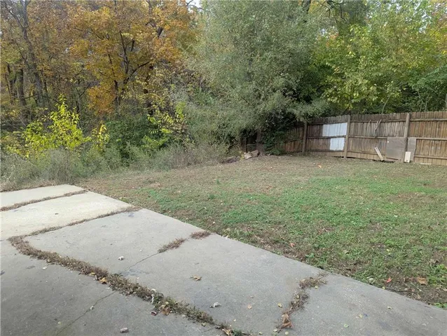 $147,200 | 228 Southeast 101st Road, Warrensburg, MO 64093