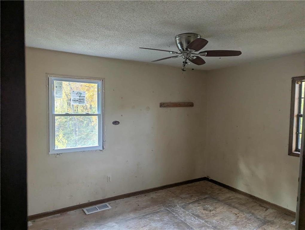 228 Southeast 101st Road Warrensburg, MO 64093 - Photo 9 of 25