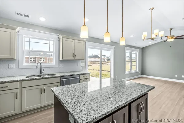 $329,900 | 13947 Deer Run Trace, Floyds Knobs, IN 47143