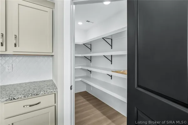 $329,900 | 13947 Deer Run Trace, Floyds Knobs, IN 47143