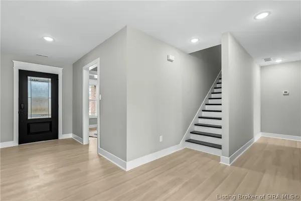 $329,900 | 13947 Deer Run Trace, Floyds Knobs, IN 47143